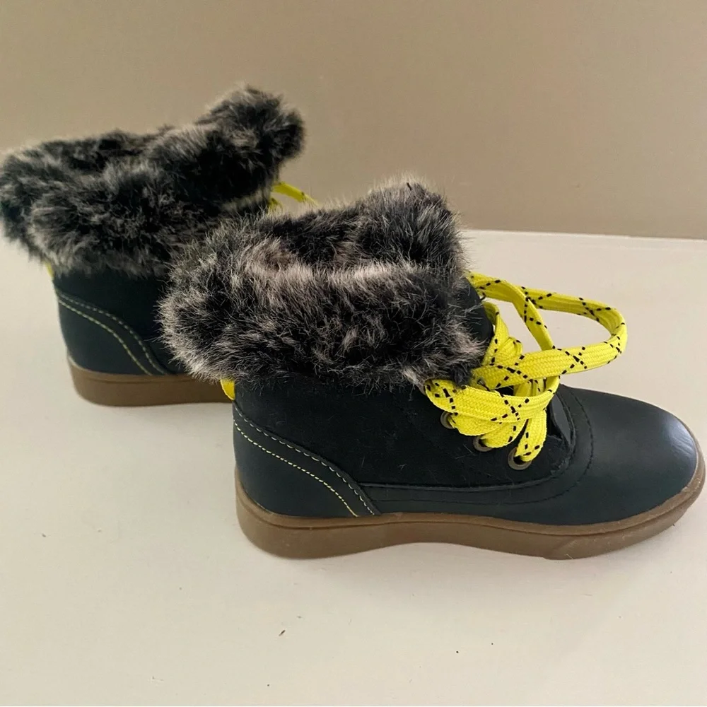 Cat & Jack Kalvin Faux Fur Boots